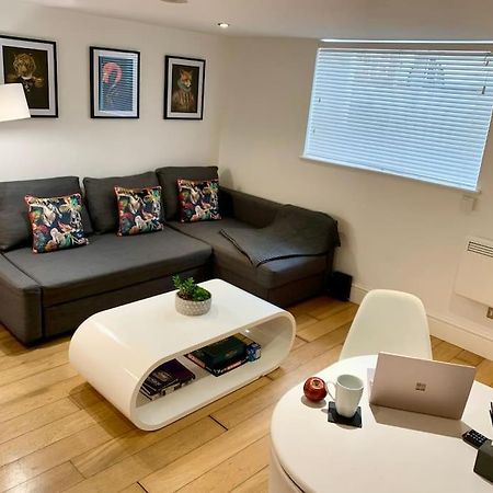 Modern, Period Property With Parking - Located Near Uni, Hospital & Town Centre Ридинг Экстерьер фото